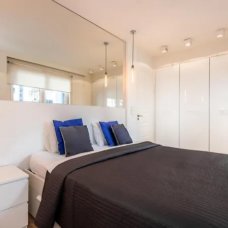 Super-apartamenty Jezyce Targi 公寓