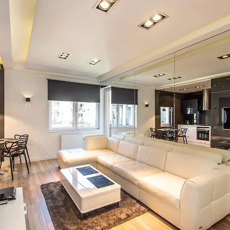 公寓 Super-apartamenty Jezyce Targi *