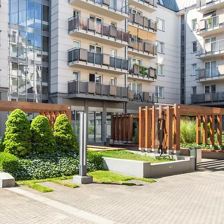 Super-apartamenty Jezyce Targi